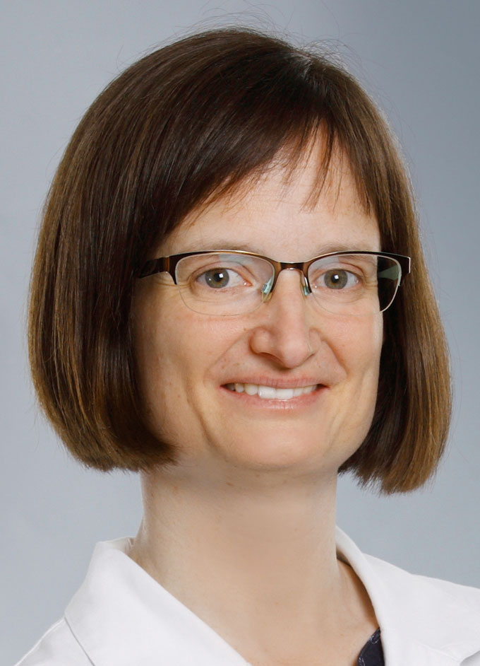 Porträtfoto von Elisabeth Quick, Apothekerin und Leiterin der Rats-Apotheke.